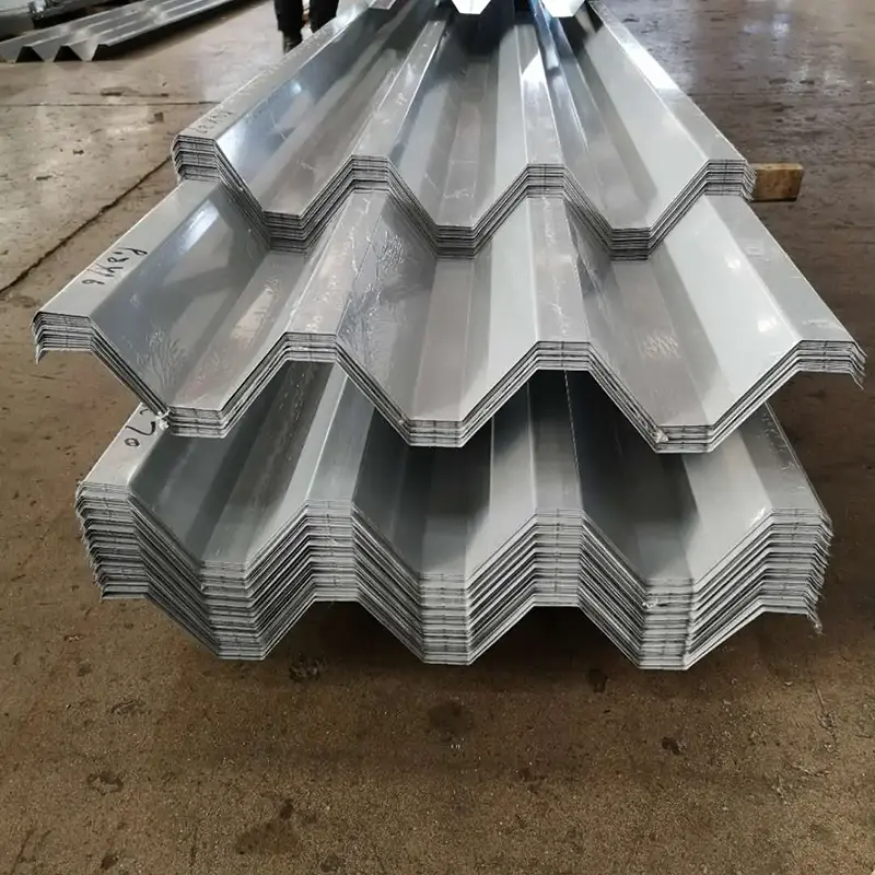 Metal tagpaneler